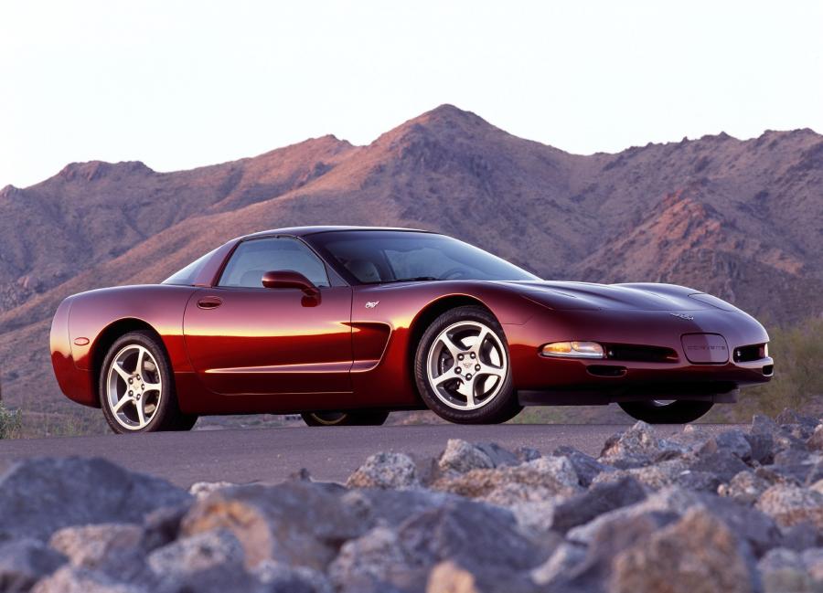  Chevrolet Corvette 1998 года  (фото 31 из 84)